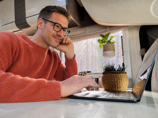 Werken onderweg met een data simkaart Europa in de camper